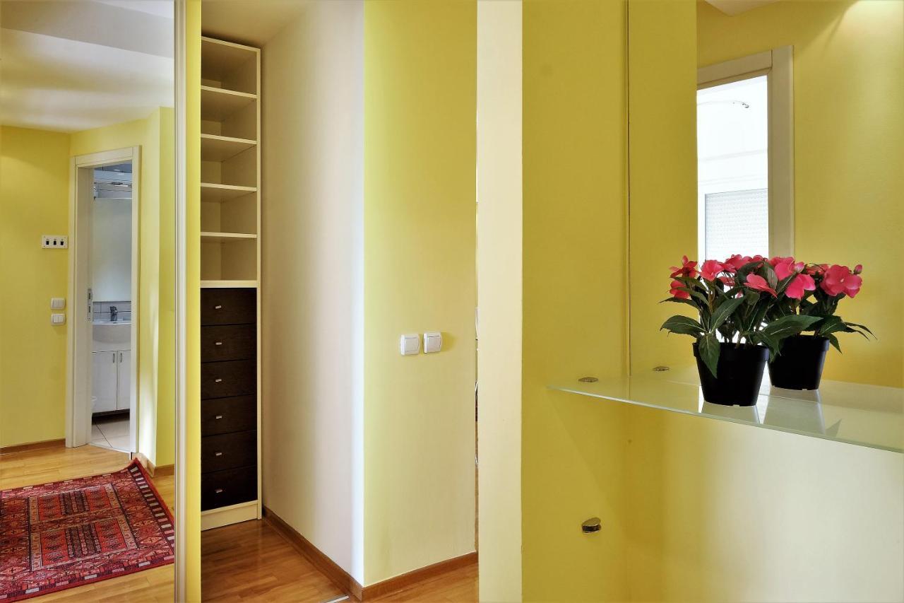 Apartment Bella Art Belgrade Exterior photo
